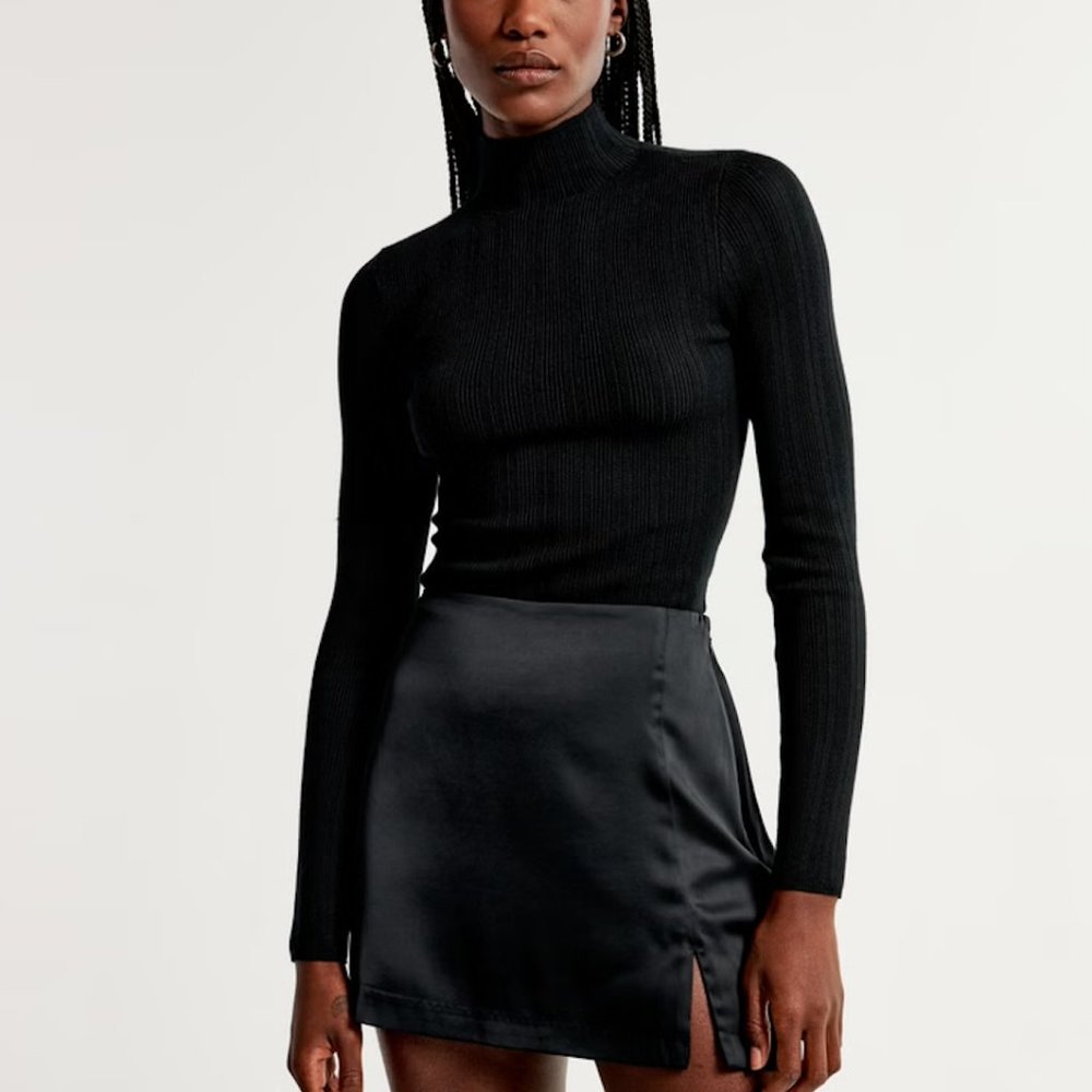 Abercrombie & Fitch Black Slim Rib Turtleneck Sweater